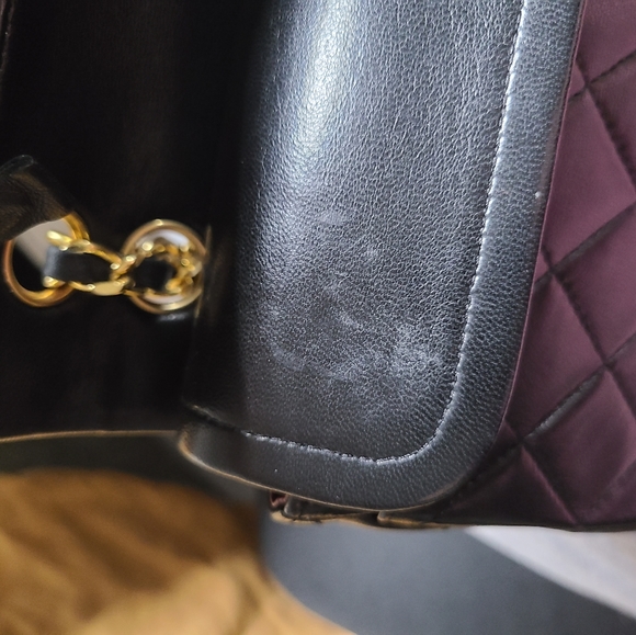 CHANEL Vintage Small Classic Flap 24k GHW Lambskin - Picture 9 of 17